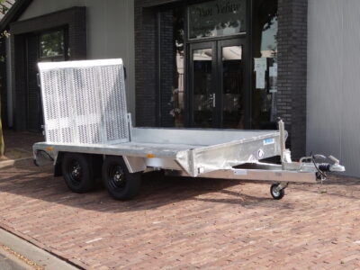 Hapert machinetransporter Indigo LF2 veluw putten