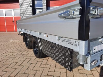 veluw aanhangwagen hapert cobalt putten